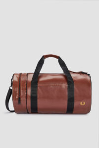 Fred Perry Bolsa de deporte clasica S54 Marrón whisky 2