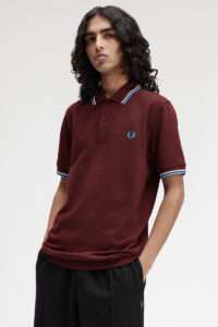 Fred Perry Polo M3600 Z63 Granate-Ecru-Celeste 1